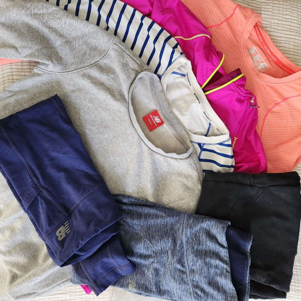 Bundle of New Balance Running Gear Size Small